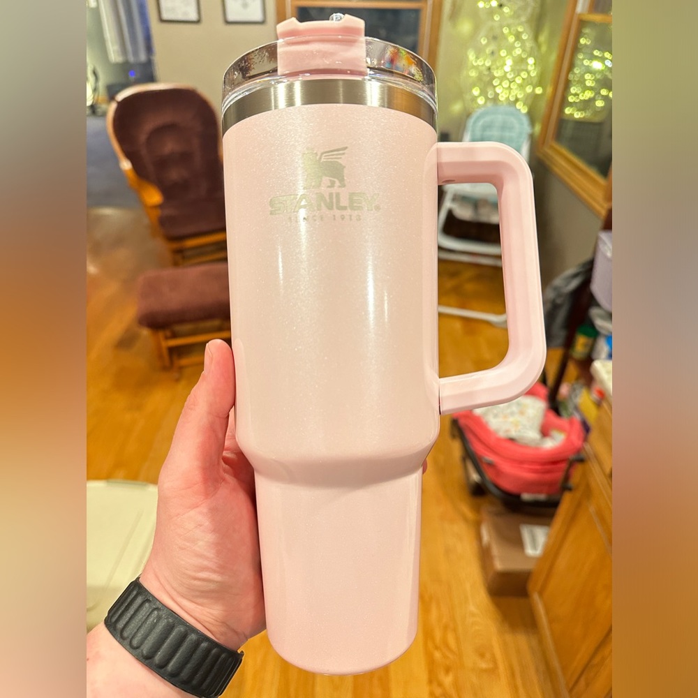 Stanley 40oz Tumbler - Powder Pink